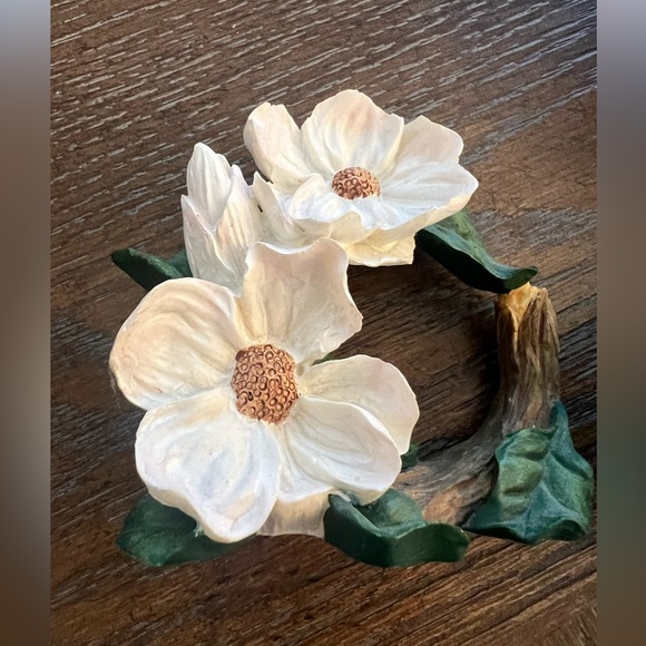Other - Vintage Magnolia napkin holders
